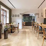 Hotel apartamentowy Ansitz Felsenheim