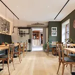 Ansitz Felsenheim Aparthotel Lermoos