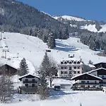 Ansitz Felsenheim Lermoos