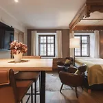 Hotel apartamentowy Ansitz Felsenheim