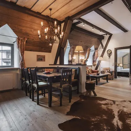 Ansitz Felsenheim Lermoos