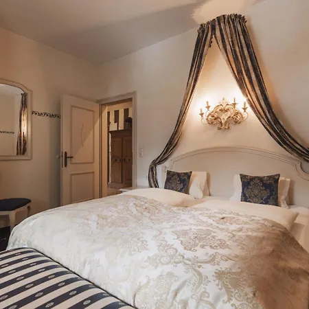 Ansitz Felsenheim Lägenhetshotell 4*