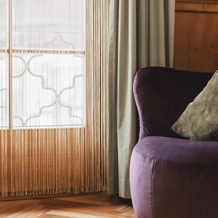Ansitz Felsenheim Apartahotel 4*
