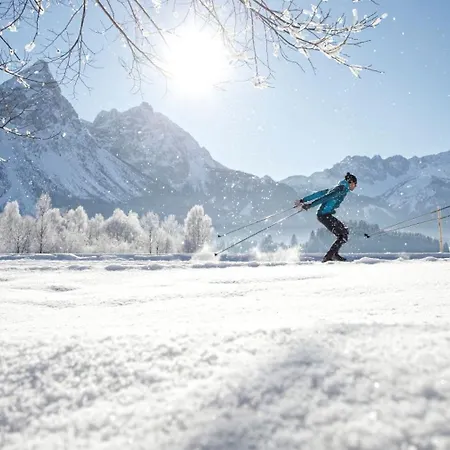 Aparthotel Ansitz Felsenheim