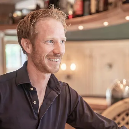 Ansitz Felsenheim Aparthotel 4*