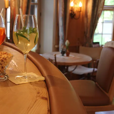 Aparthotel Ansitz Felsenheim