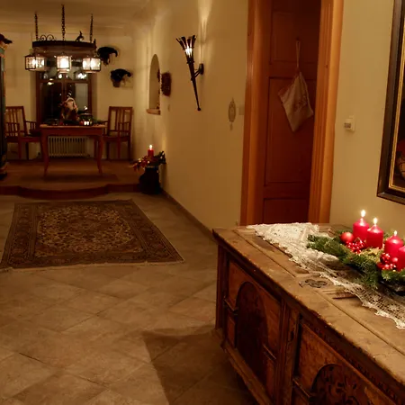 Ansitz Felsenheim Lermoos